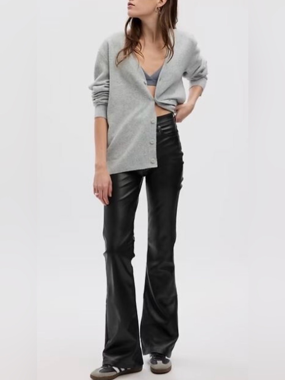 GAP 70's High Rise Flare Vegan Leather Pants size 25/0R inseam 31.5”
